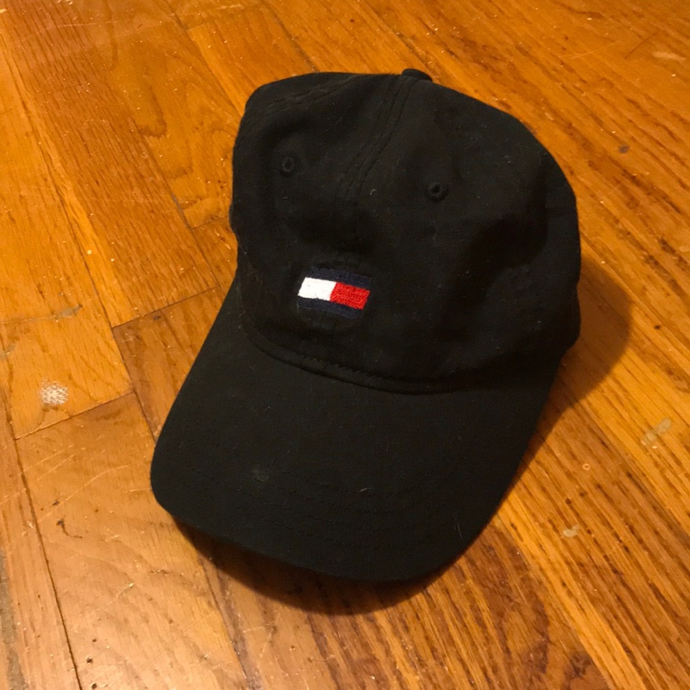Tommy Hilfiger Black Hat